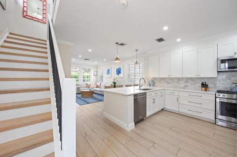 331 October Street, Palm Beach Gardens FL - photo 8 of 26