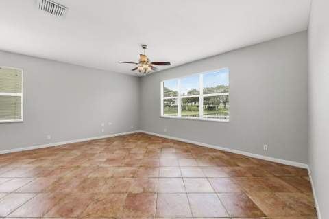 223 Berenger Walk, Royal Palm Beach FL - photo 12 of 35
