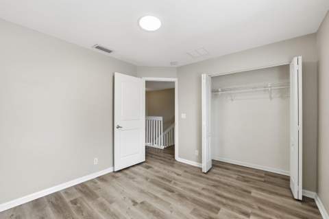 223 Berenger Walk, Royal Palm Beach FL - photo 22 of 35