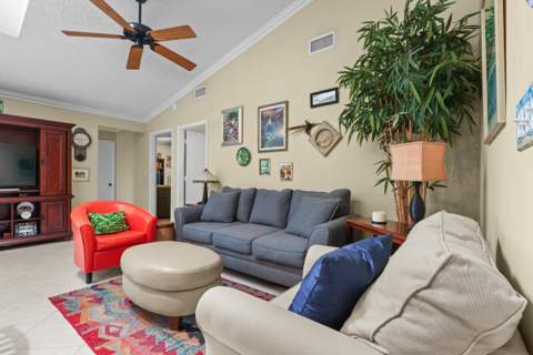 396 Redwood Lane, Boca Raton FL - photo 10 of 32