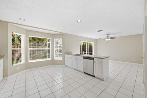 10843 Buttonwood Lake Drive, Boca Raton FL - photo 12 of 37