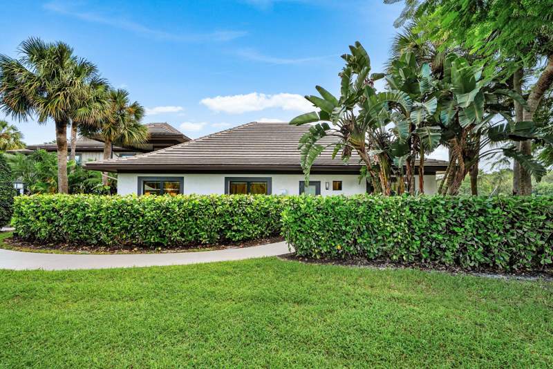 3 bedroom Villa at 13254 Polo Club Road #C101, Meadow Brook Condo, Wellington — photo 3