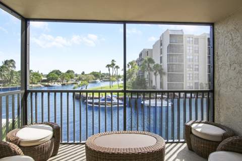 8 Royal Palm Way #2010, Boca Raton FL - photo 21 of 38
