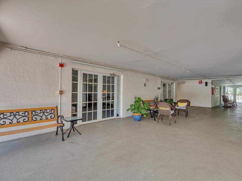 1 bedroom Condominium at 4025 N Federal #121C, Kings Park Garden Apts Condo, Oakland Park — photo 3