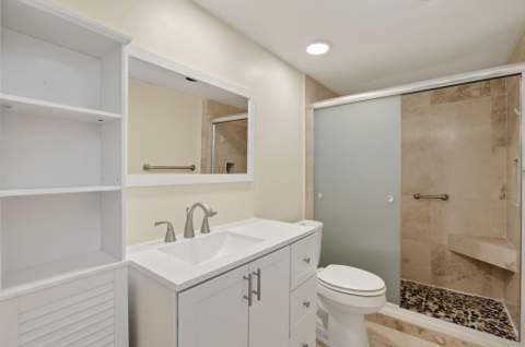 300 SW 130th Terrace #202B, Pembroke Pines FL - photo 12 of 41