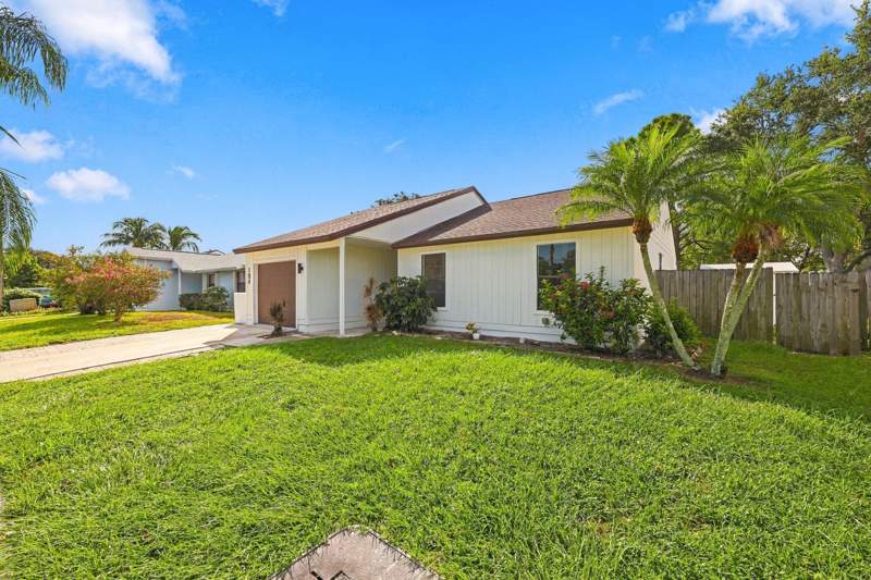 3 bedroom Single Family Residence at 184 Greentree Circle, Jupiter Village Ph Ix, Jupiter — photo 3