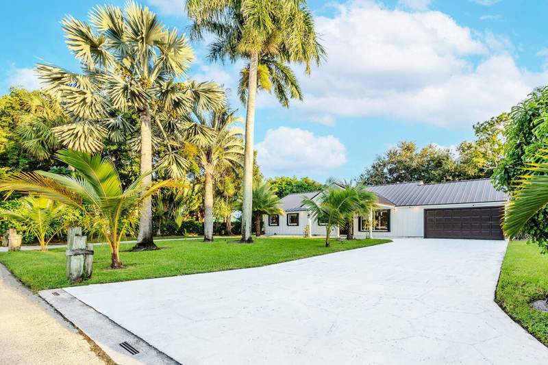 4 bedroom Single Family Residence at 2024 Palmetto Road, Lake Clarke Mnr, West Palm Beach — photo 4