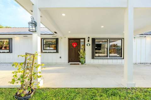2024 Palmetto Road, West Palm Beach FL - photo 7 of 62