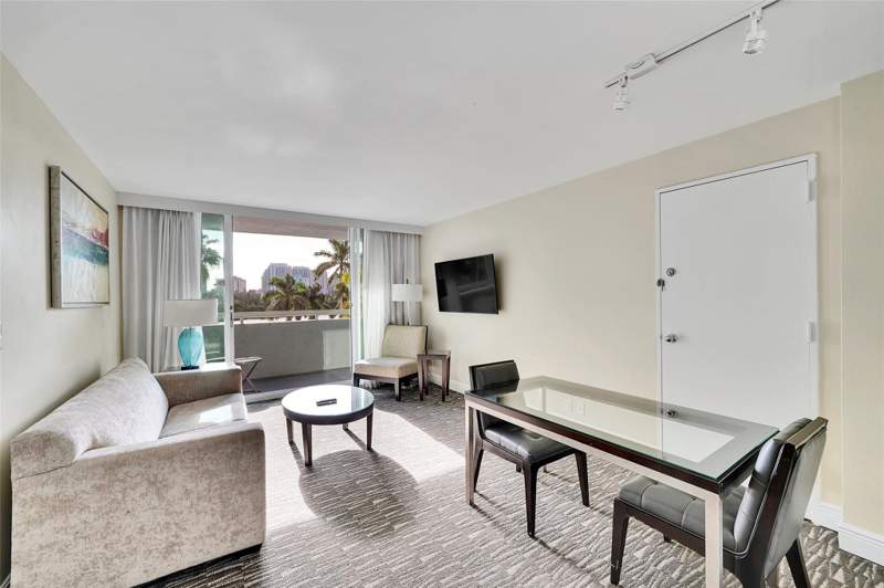 1 bedroom Condominium at 2670 E Sunrise Boulevard #322, Gallery One Condo, Fort Lauderdale — photo 4