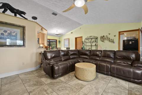 2321 SE Maslan Avenue, Port St. Lucie FL - photo 11 of 41