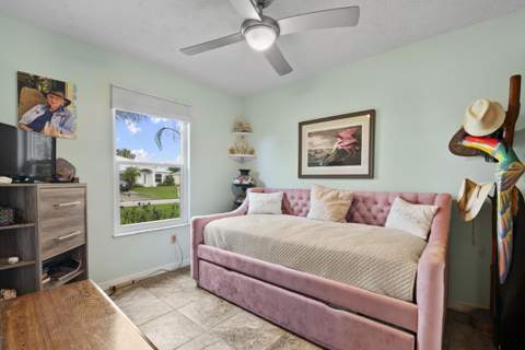 2321 SE Maslan Avenue, Port St. Lucie FL - photo 16 of 41