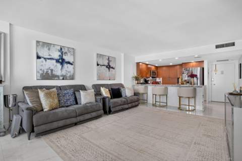 3015 N Ocean Boulevard #8B, Fort Lauderdale FL - photo 12 of 38