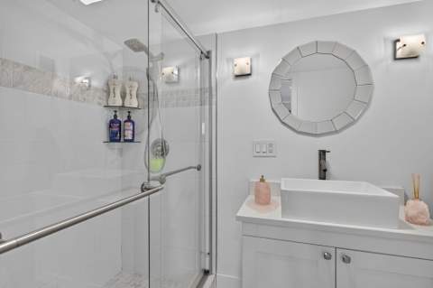 3015 N Ocean Boulevard #8B, Fort Lauderdale FL - photo 17 of 38