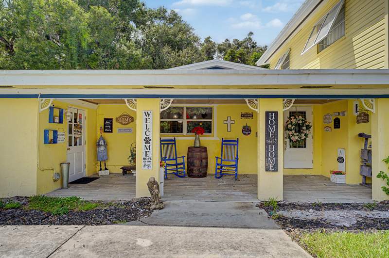 4 bedroom Single Family Residence at 3117 Maravilla Boulevard, Maravilla Heights Subdivision, Fort Pierce — photo 4