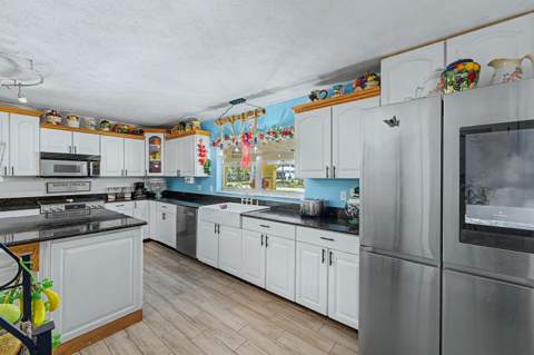 3117 Maravilla Boulevard, Fort Pierce FL - photo 12 of 98