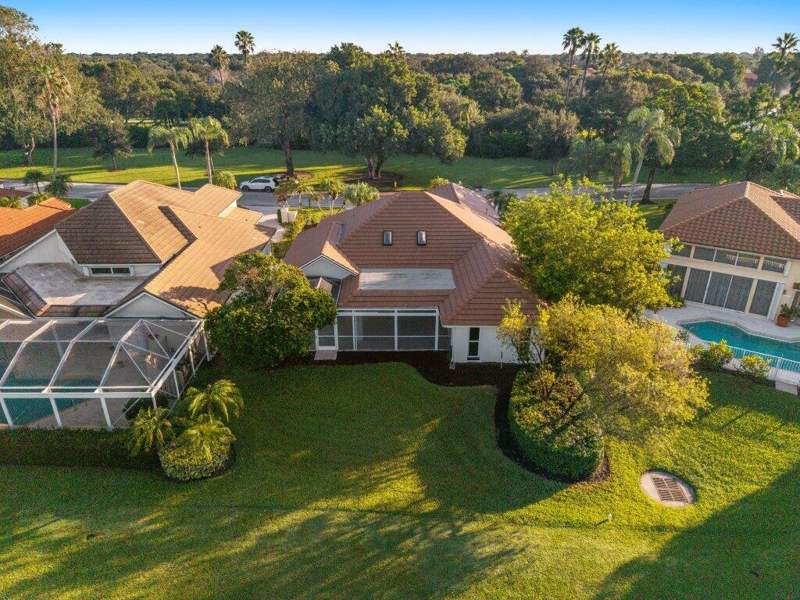 3 bedroom Single Family Residence at 107 Golfview Court, PGA Resort Community Of Preston Golfview, Palm Beach Gardens — photo 5