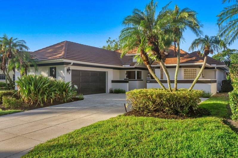 3 bedroom Single Family Residence at 107 Golfview Court, PGA Resort Community Of Preston Golfview, Palm Beach Gardens — photo 3