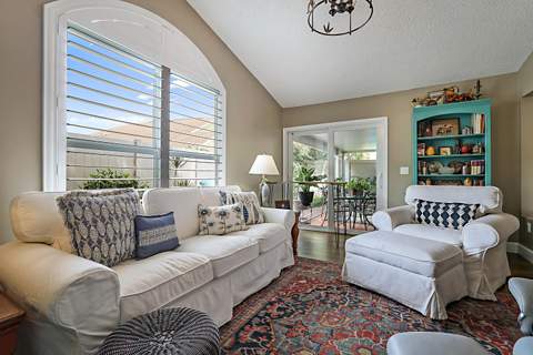 12981 Blue Lake Drive, Wellington FL - photo 16 of 38