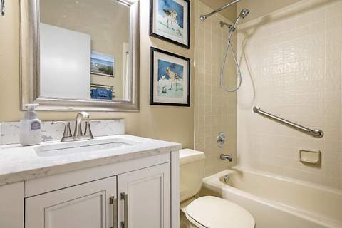 12981 Blue Lake Drive, Wellington FL - photo 20 of 38