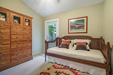 12981 Blue Lake Drive, Wellington FL - photo 18 of 38
