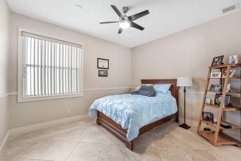 310 Venice Boulevard #310, Royal Palm Beach FL - photo 20 of 34