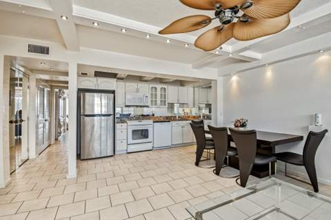 2012 Ashby C #2012, Deerfield Beach FL - photo 10 of 25
