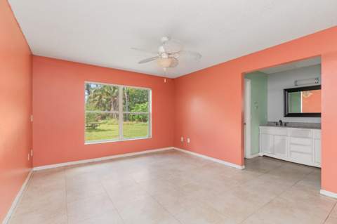 1098 SW SW Du Bois Avenue, Port St. Lucie FL - photo 7 of 15