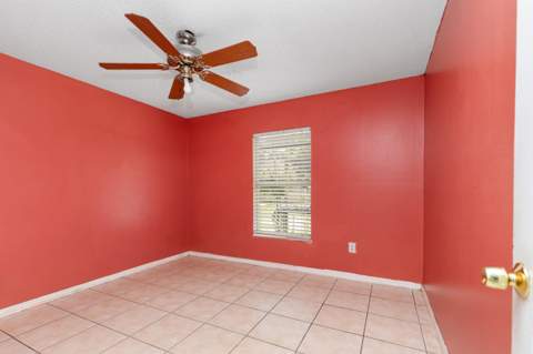 1098 SW SW Du Bois Avenue, Port St. Lucie FL - photo 12 of 15