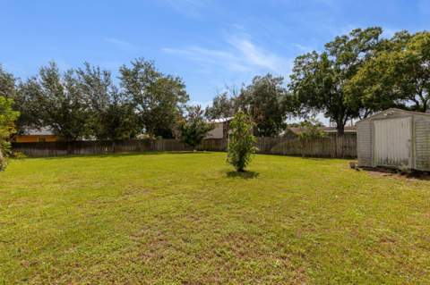 1098 SW SW Du Bois Avenue, Port St. Lucie FL - photo 15 of 15