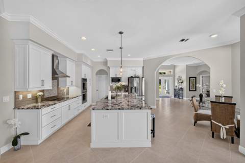 1925 SW Oakwood Road, Port St. Lucie FL - photo 13 of 59