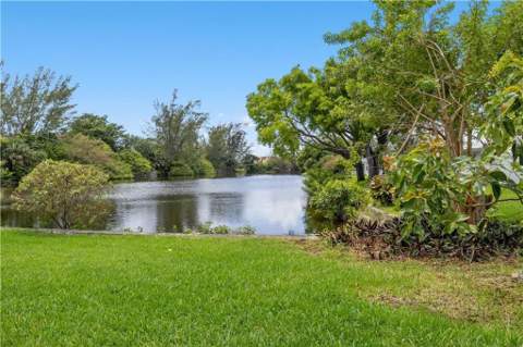 5207 NW 28th Avenue, Tamarac FL - photo 13 of 13