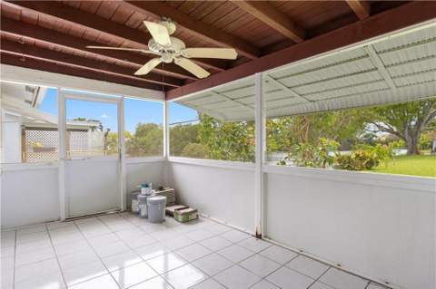 5207 NW 28th Avenue, Tamarac FL - photo 10 of 13
