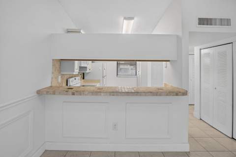 9919 Nob Hill Court #9919, Sunrise FL - photo 16 of 30