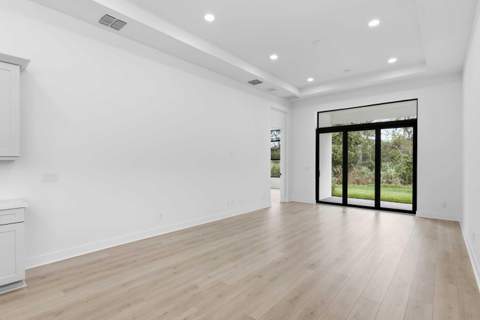382 SE Via Sangro, Port St. Lucie FL - photo 13 of 61