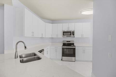128 SW Peacock Boulevard #15-101, Port St. Lucie FL - photo 9 of 40