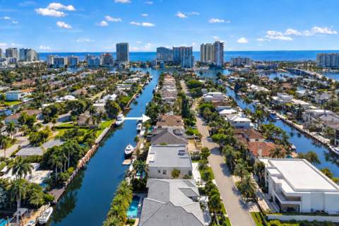 2423 Castilla Isle, Fort Lauderdale FL - photo 8 of 81
