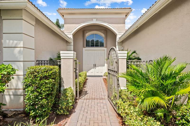 4 bedroom Single Family Residence at 7120 Corning Circle, Valencia Pointe 2, Boynton Beach — photo 5