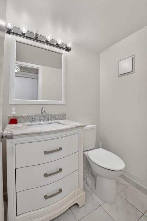 591 Fanshaw O, Boca Raton FL - photo 13 of 86