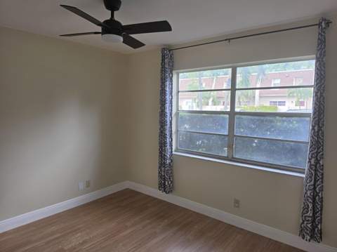 3324 Mallard Close #72, Pompano Beach FL - photo 24 of 33