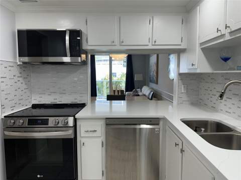 336 N Birch Road #4C, Fort Lauderdale FL - photo 13 of 38