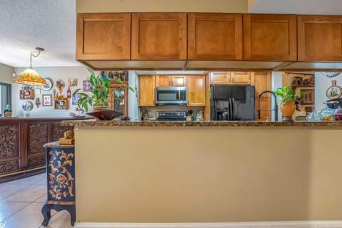 1142 N University Drive, Plantation FL - photo 11 of 29