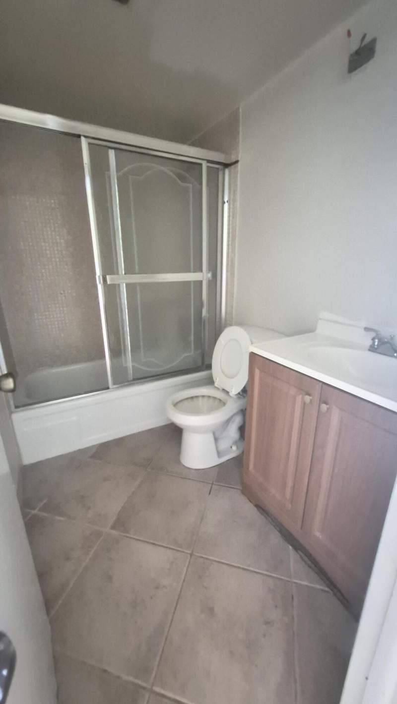 1 bedroom Condominium at 79 Canterbury D, Canterbury D, West Palm Beach — photo 3