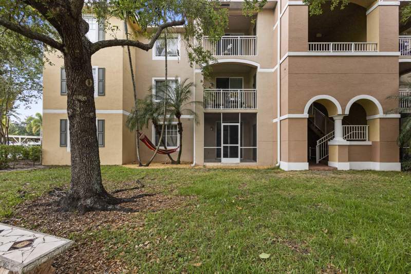 3 bedroom Condominium at 6434 Emerald Dunes Drive #104, Villas At Emerald Dunes Condo, West Palm Beach — photo 2