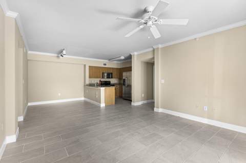 6434 Emerald Dunes Drive #104, West Palm Beach FL - photo 15 of 46