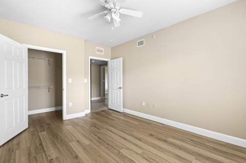 6434 Emerald Dunes Drive #104, West Palm Beach FL - photo 24 of 46