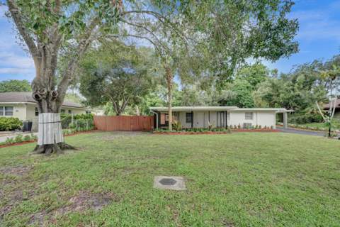 5073 SW 28th Avenue, Dania Beach FL - photo 6 of 72