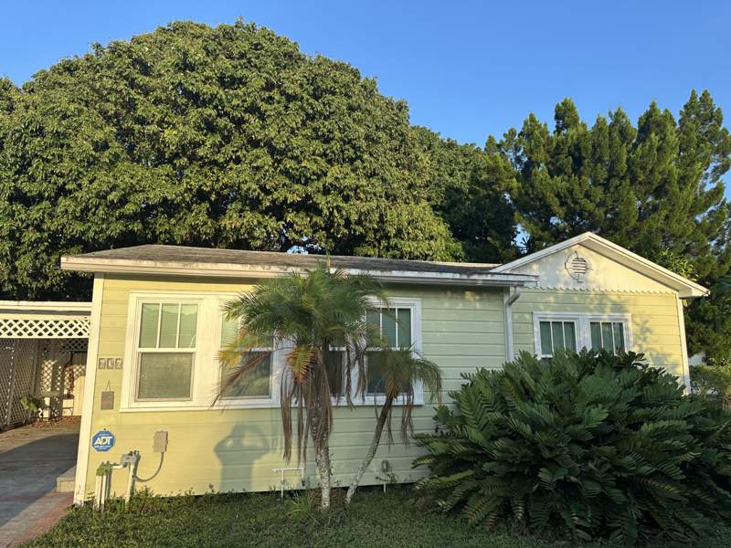 2 bedroom Single Family Residence at 636 SW 7th Avenue, Mrs Elva A Truax, Fort Lauderdale — photo 3