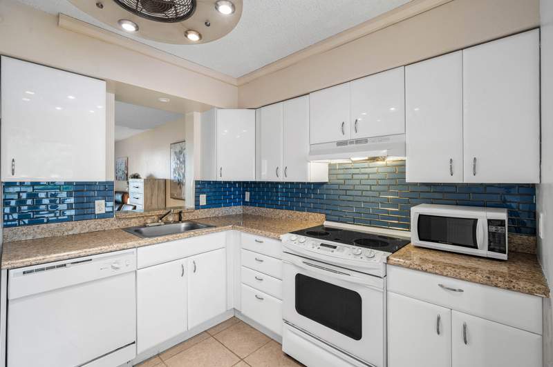 1 bedroom Condominium at 14623 Bonaire Boulevard #205, Villages Of Oriole Bonaire, Delray Beach — photo 5