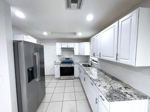7204 Georges Road, Fort Pierce FL - photo 6 of 20