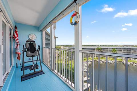 1523 E Hillsboro Boulevard #835, Deerfield Beach FL - photo 19 of 39